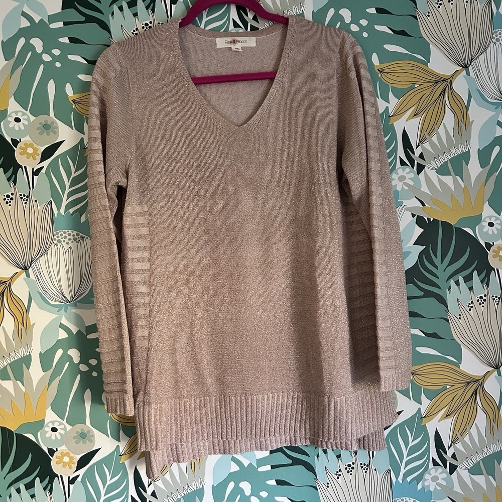 Rise & Bloom Pink Glitter Shimmer‎ Fine Knit Sweater Size Medium